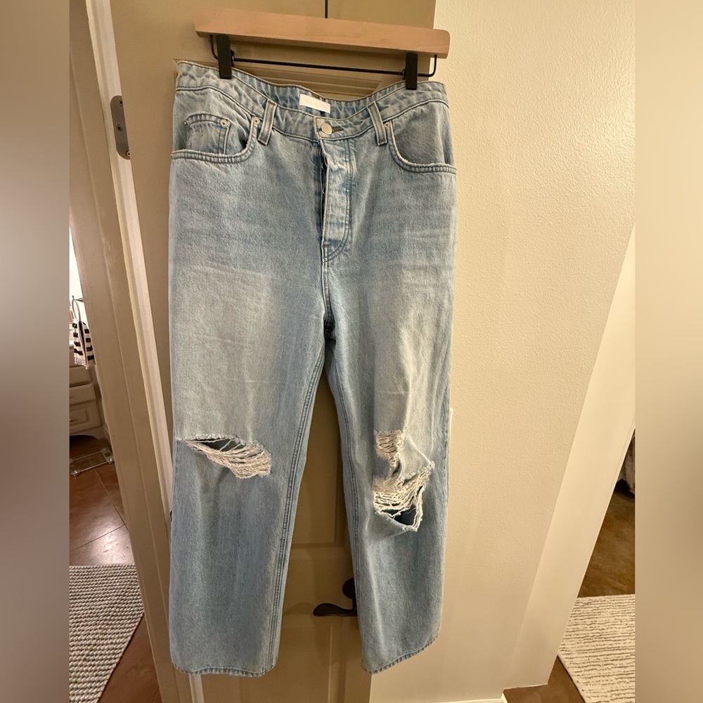Sablyn Women’s relaxed wide leg jeans. Distressed. Sz 30.